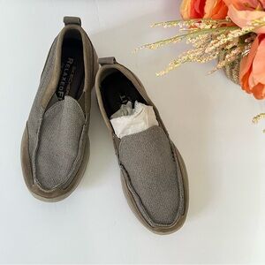 Skechers Relaxed Fit Memory Foam Mens Shoes Size 8 - Reemoly
